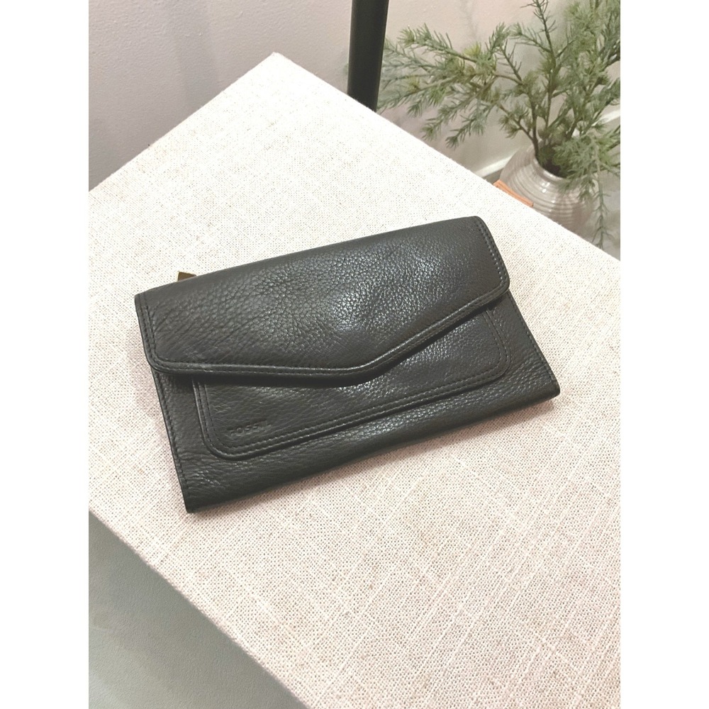 Fossil wallet low profile folding black pebbled leather perfect flat transition